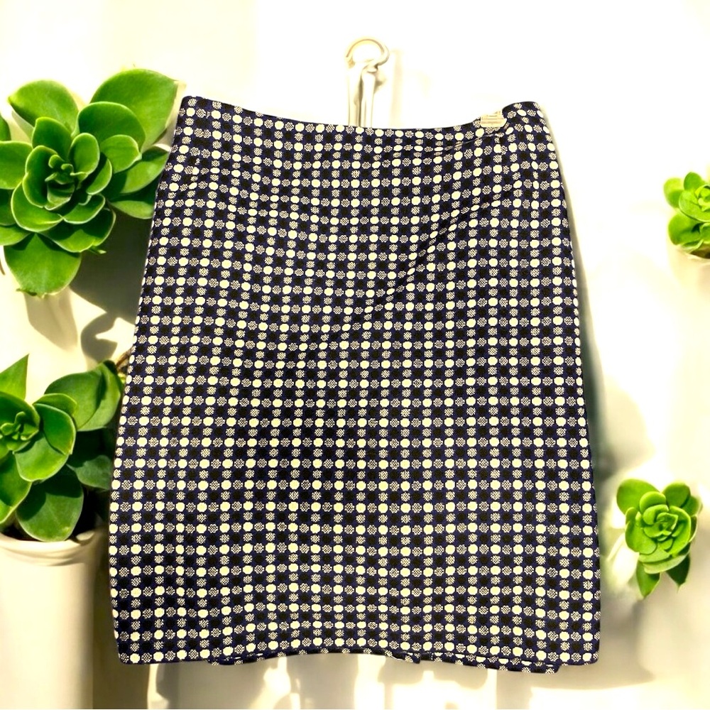 Women plus size pencil skirt, size 24, by Talbots.